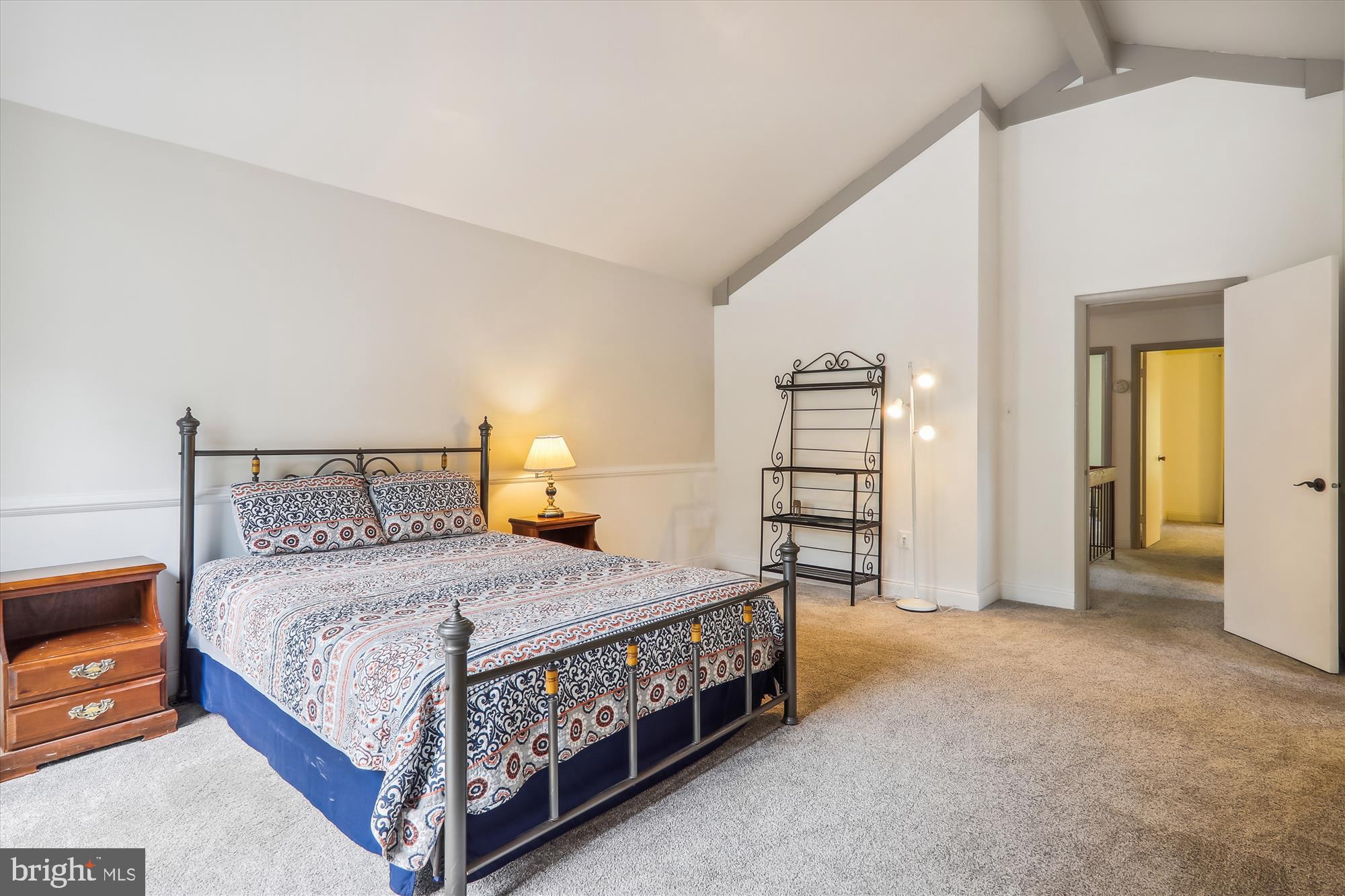 CHARLENE - Residential