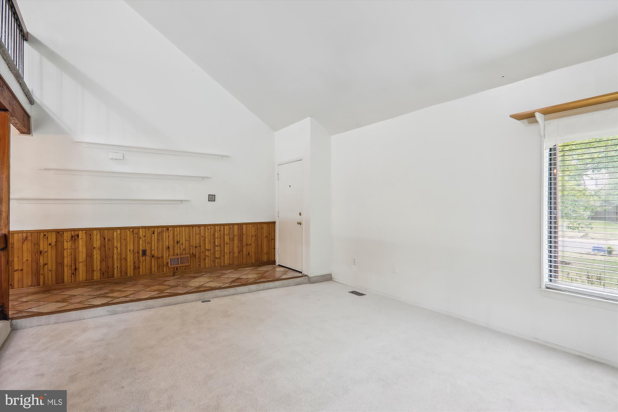 CHARLENE - Residential