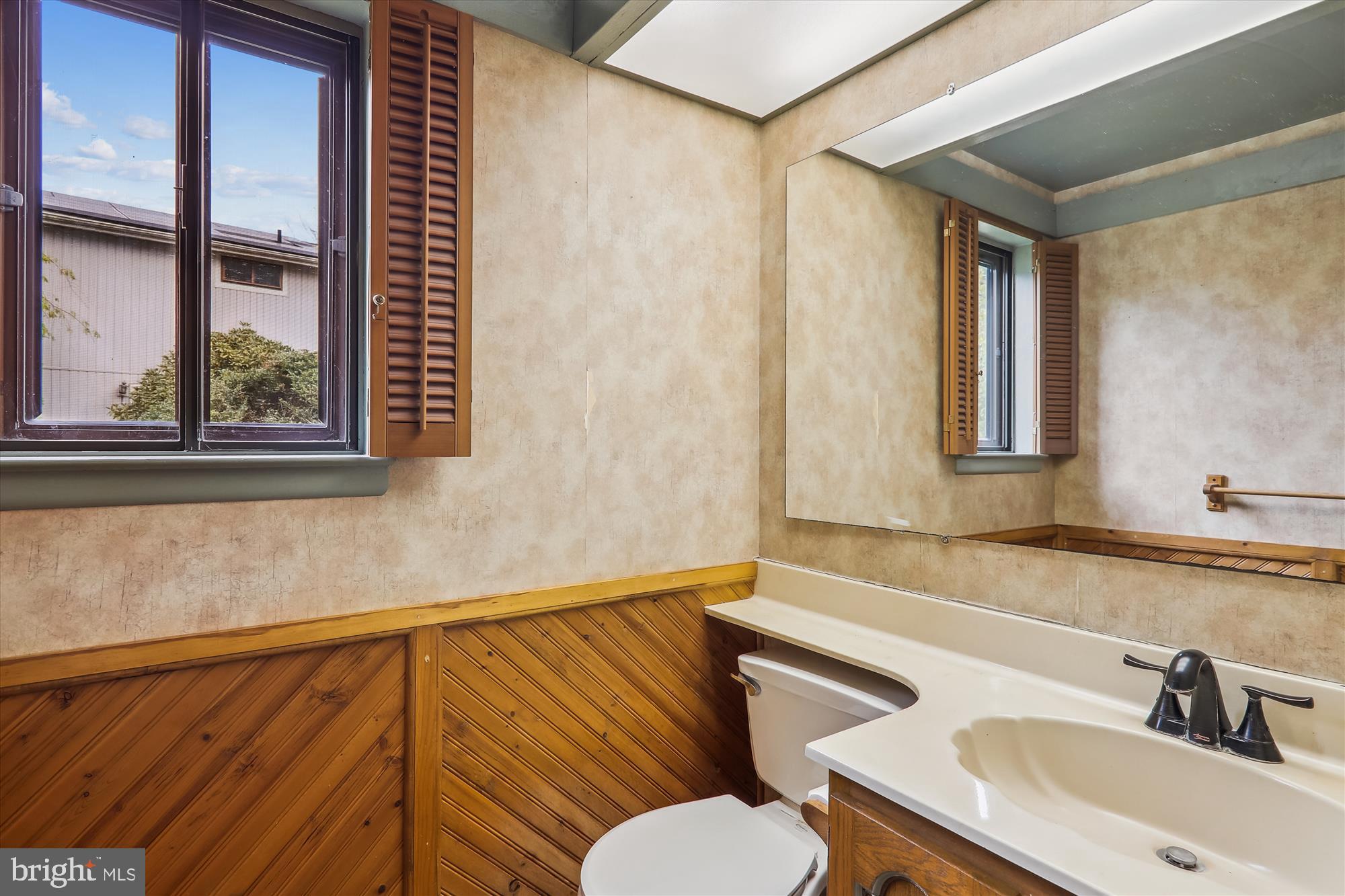 CHARLENE - Residential