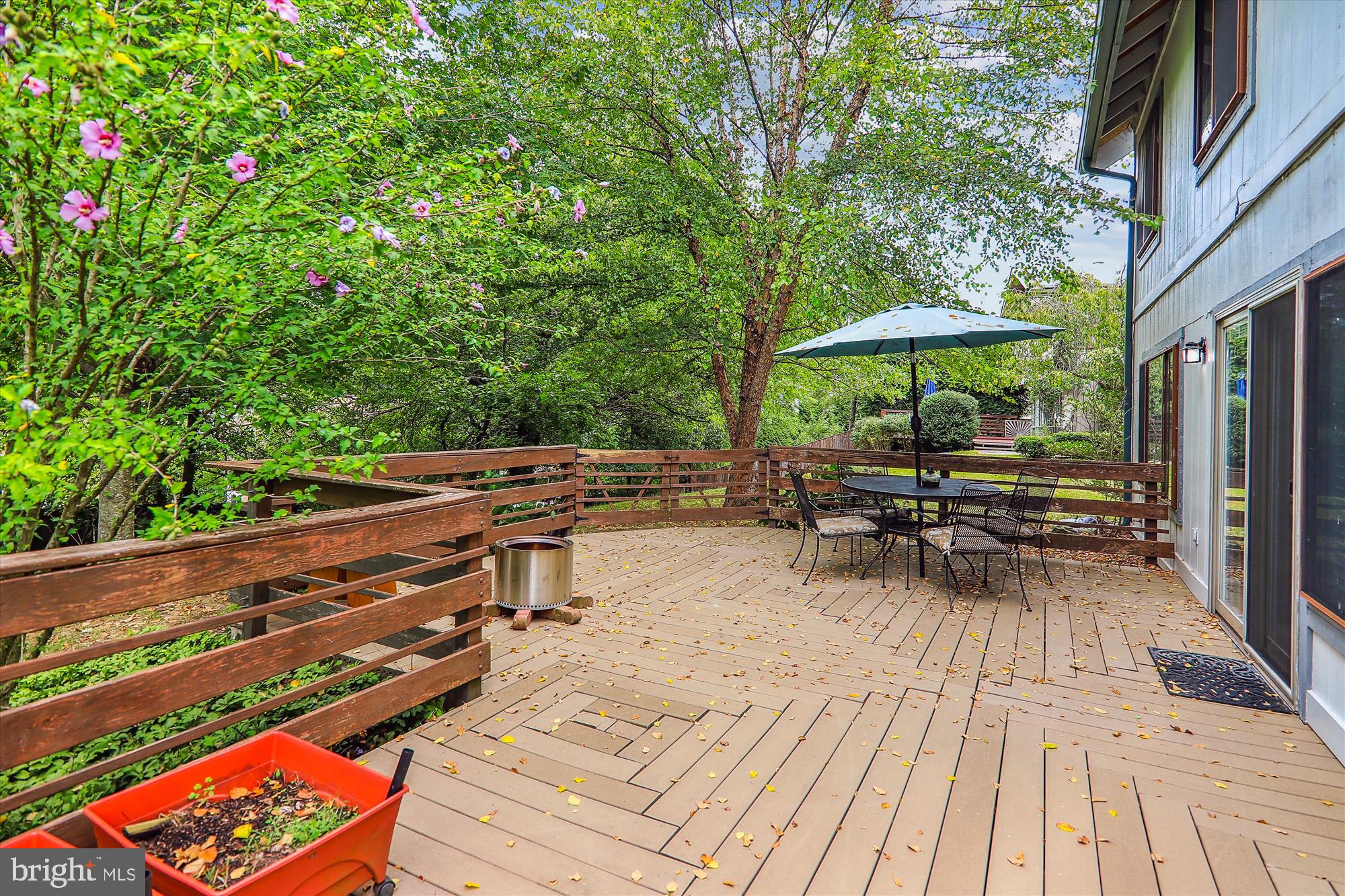 CHARLENE - Residential