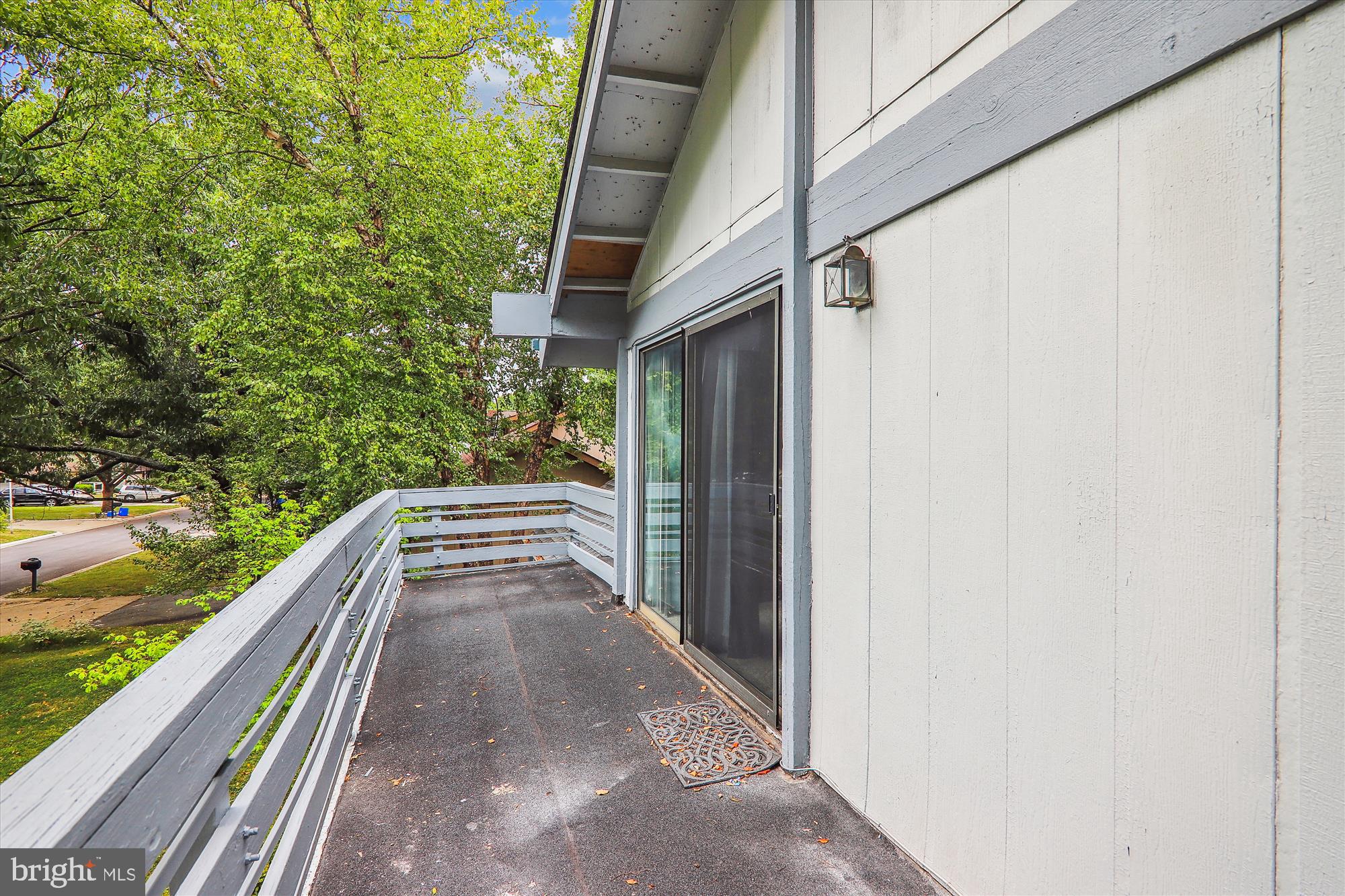 CHARLENE - Residential