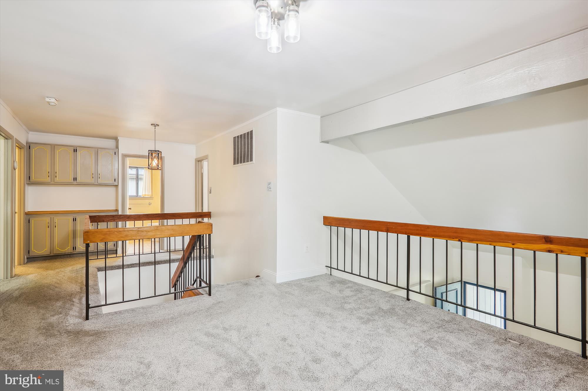 CHARLENE - Residential