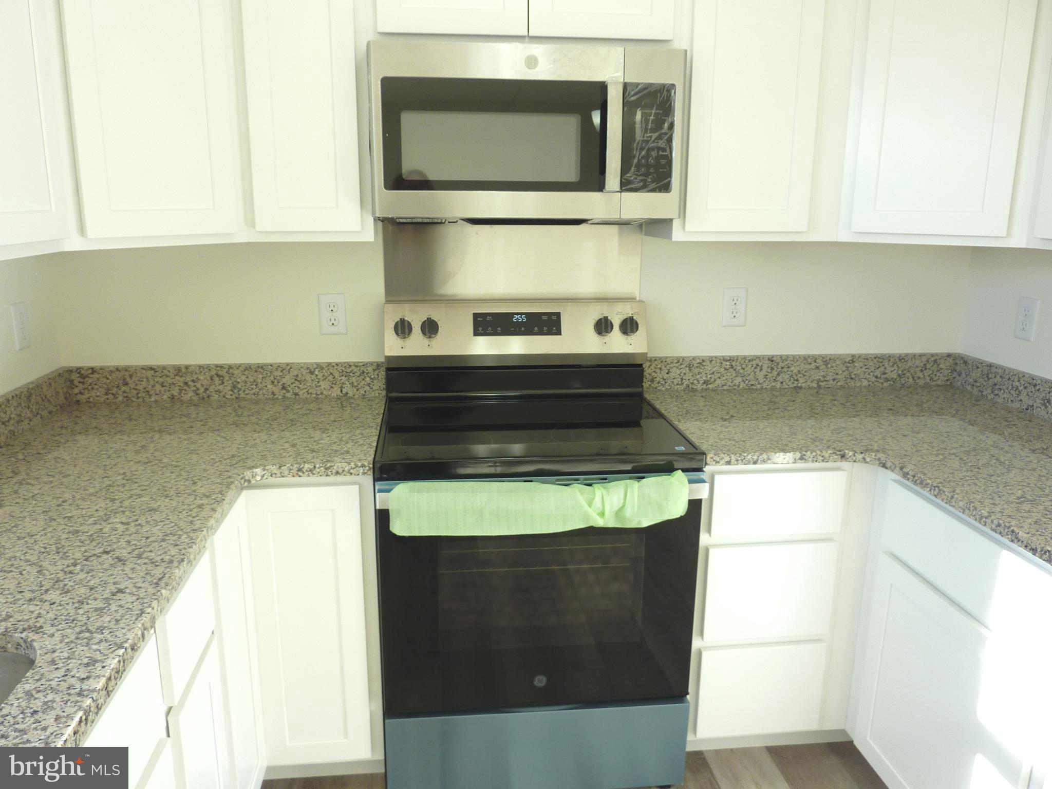 CAMBRIA VILLAGE - Residential