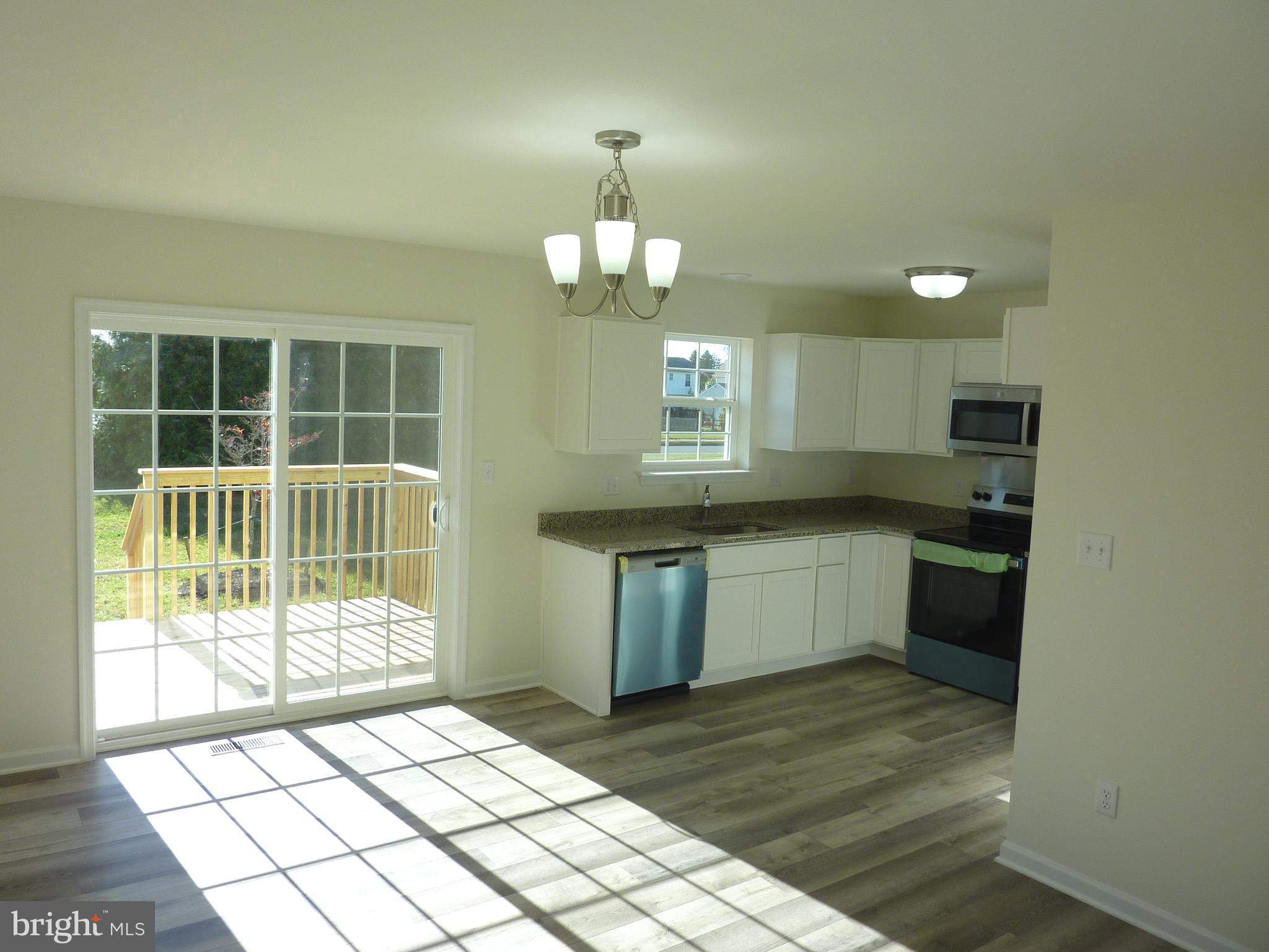 CAMBRIA VILLAGE - Residential