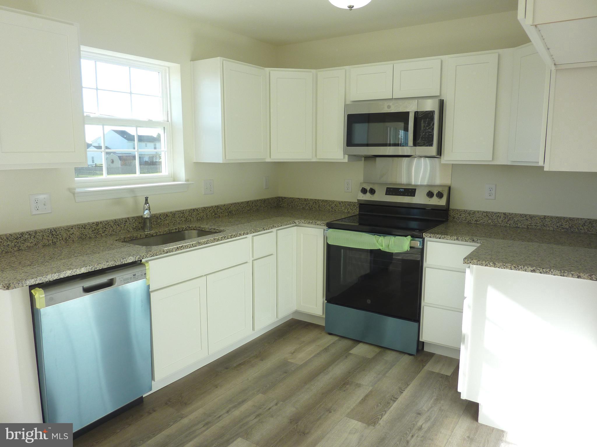 CAMBRIA VILLAGE - Residential