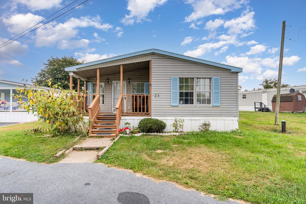Photo of 23 Green Acres Park, LEBANON, PA 17046 (MLS # PALN2023080)