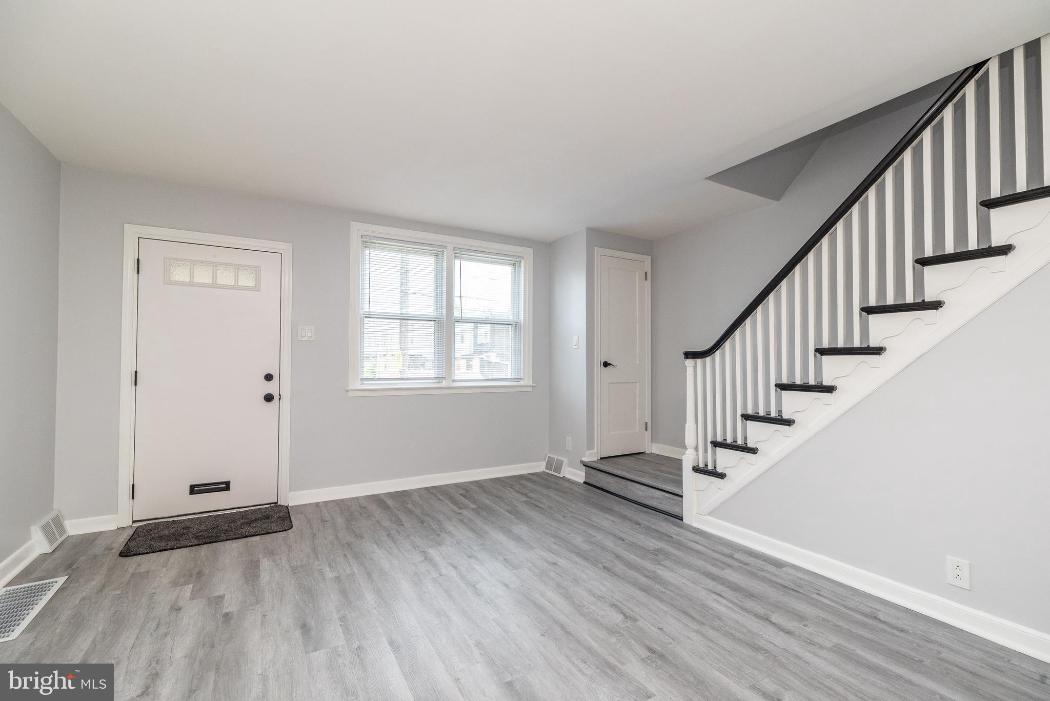 MAYFAIR - Residential