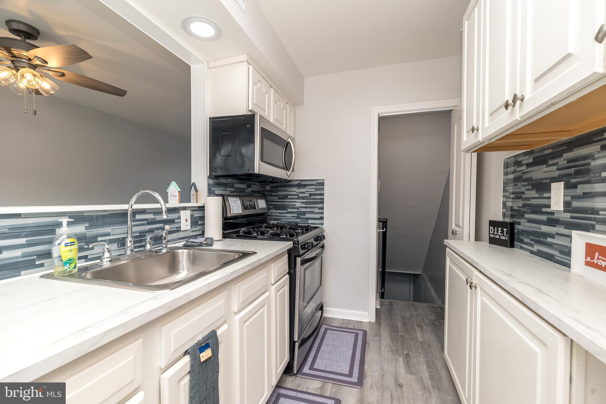 MAYFAIR - Residential