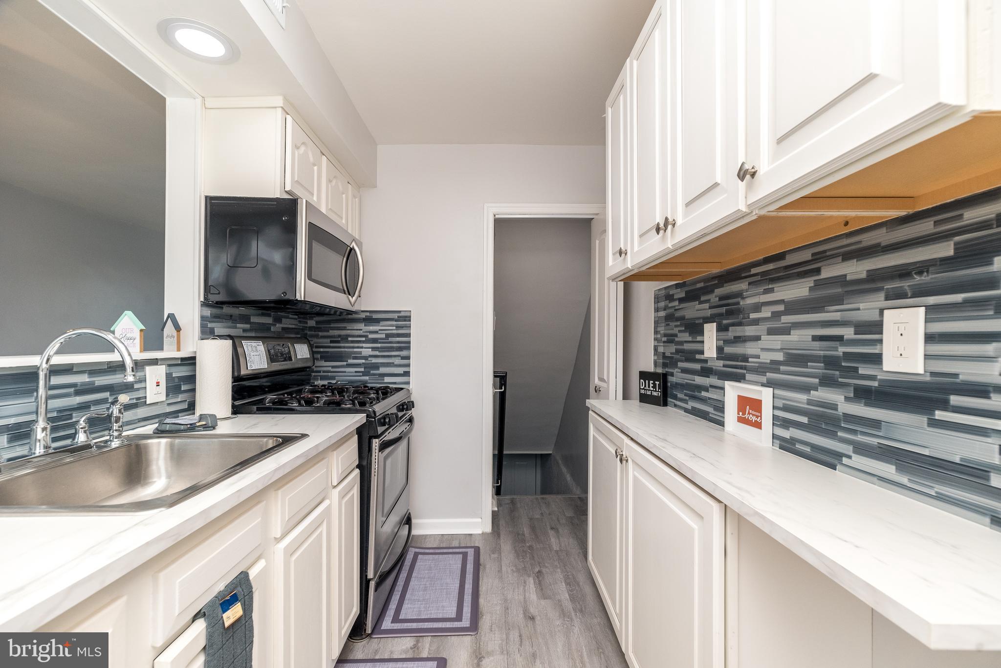 MAYFAIR - Residential