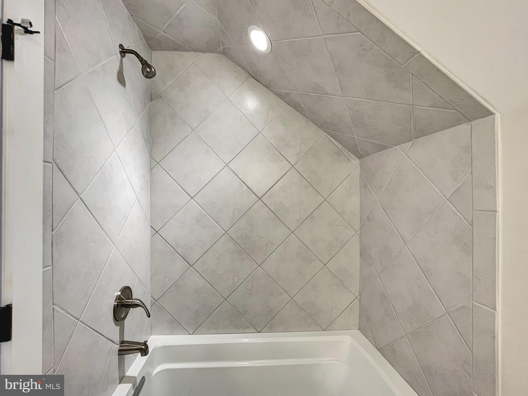 LYON PARK - Residential