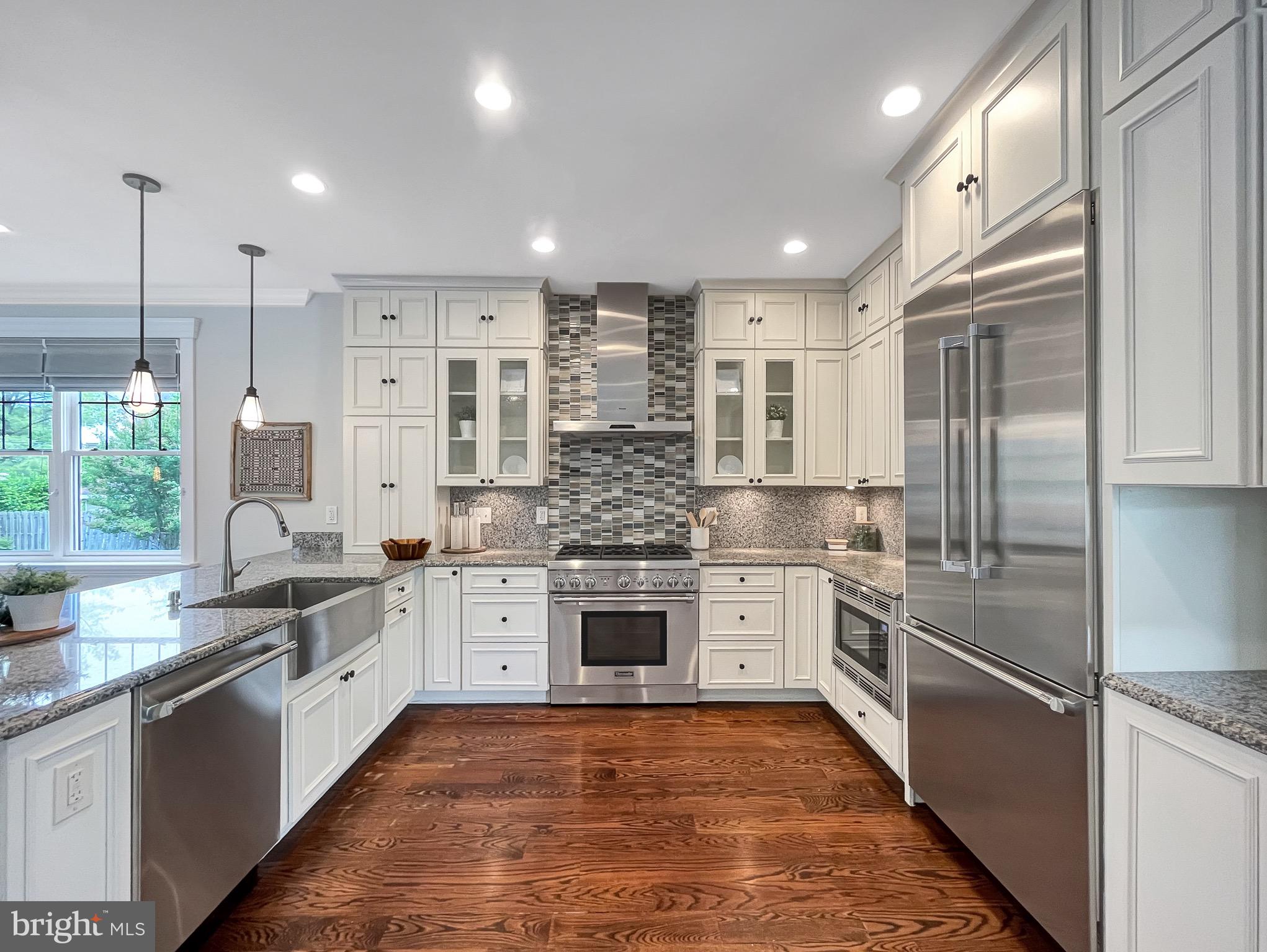 LYON PARK - Residential