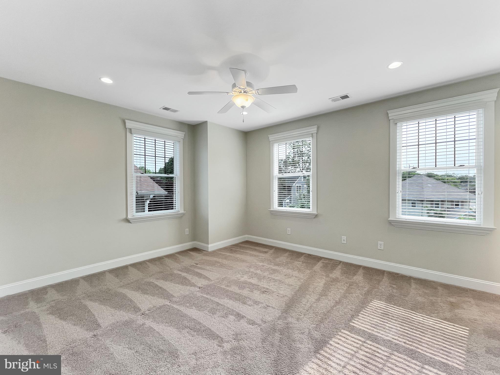 LYON PARK - Residential