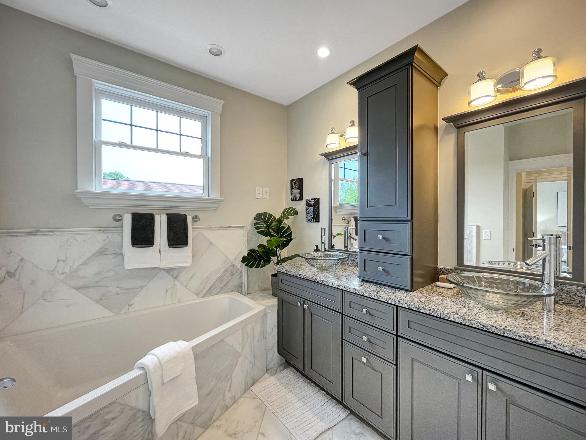 LYON PARK - Residential