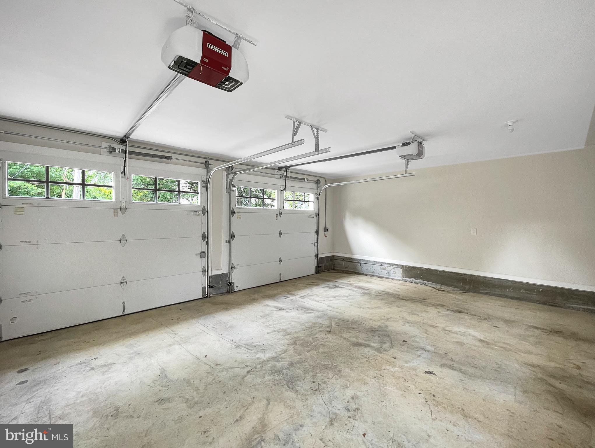 LYON PARK - Residential