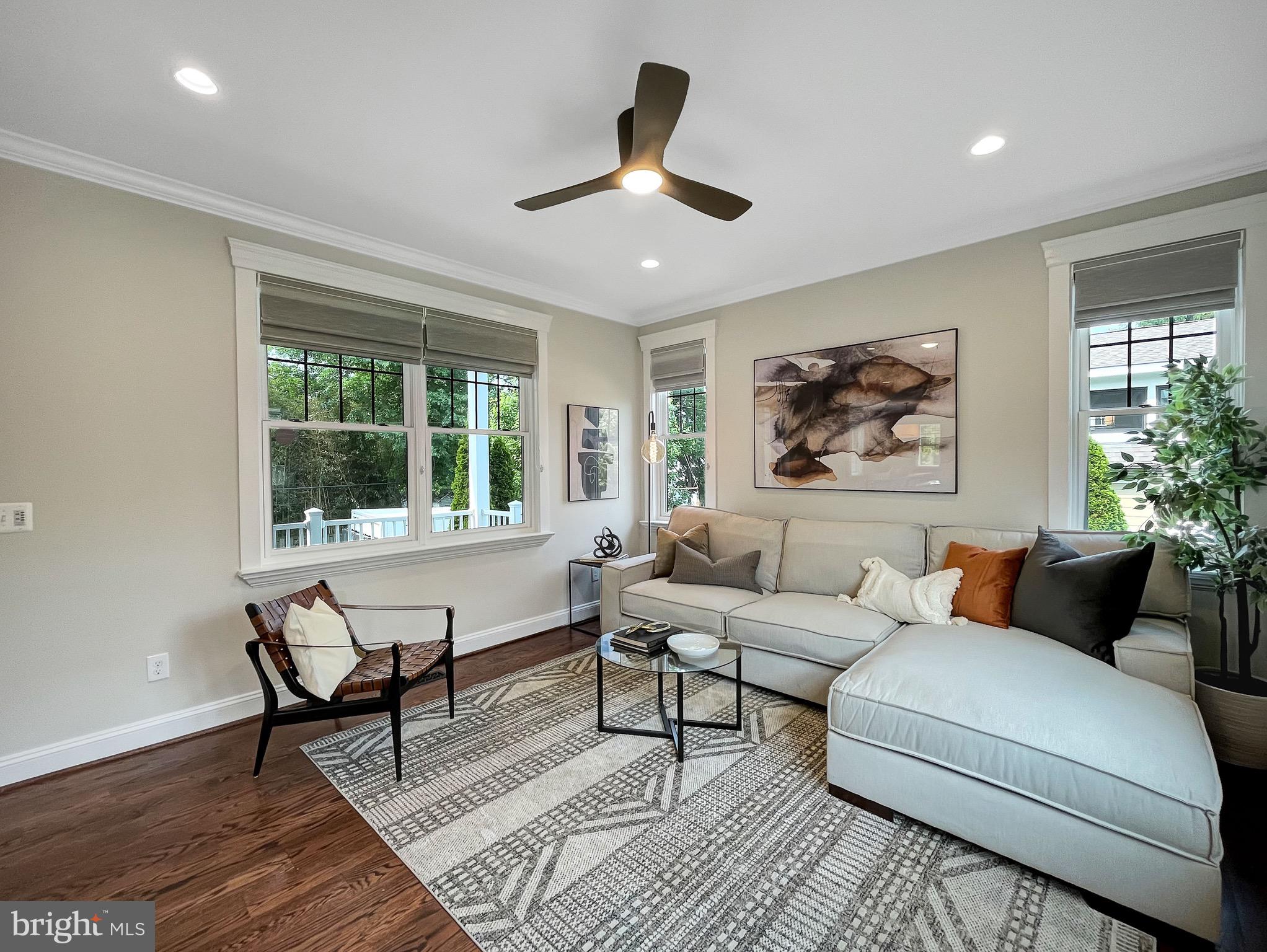 LYON PARK - Residential