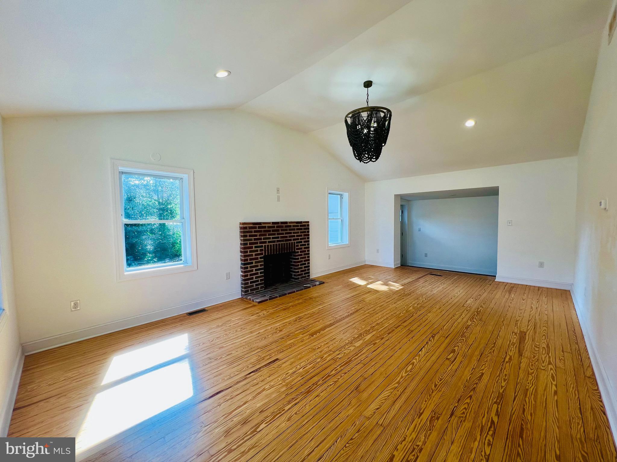 1309 E MAIN STREET