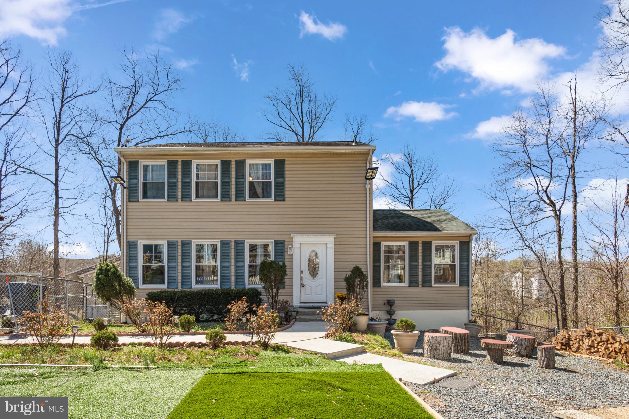 STAFFORD OAKS - Residential