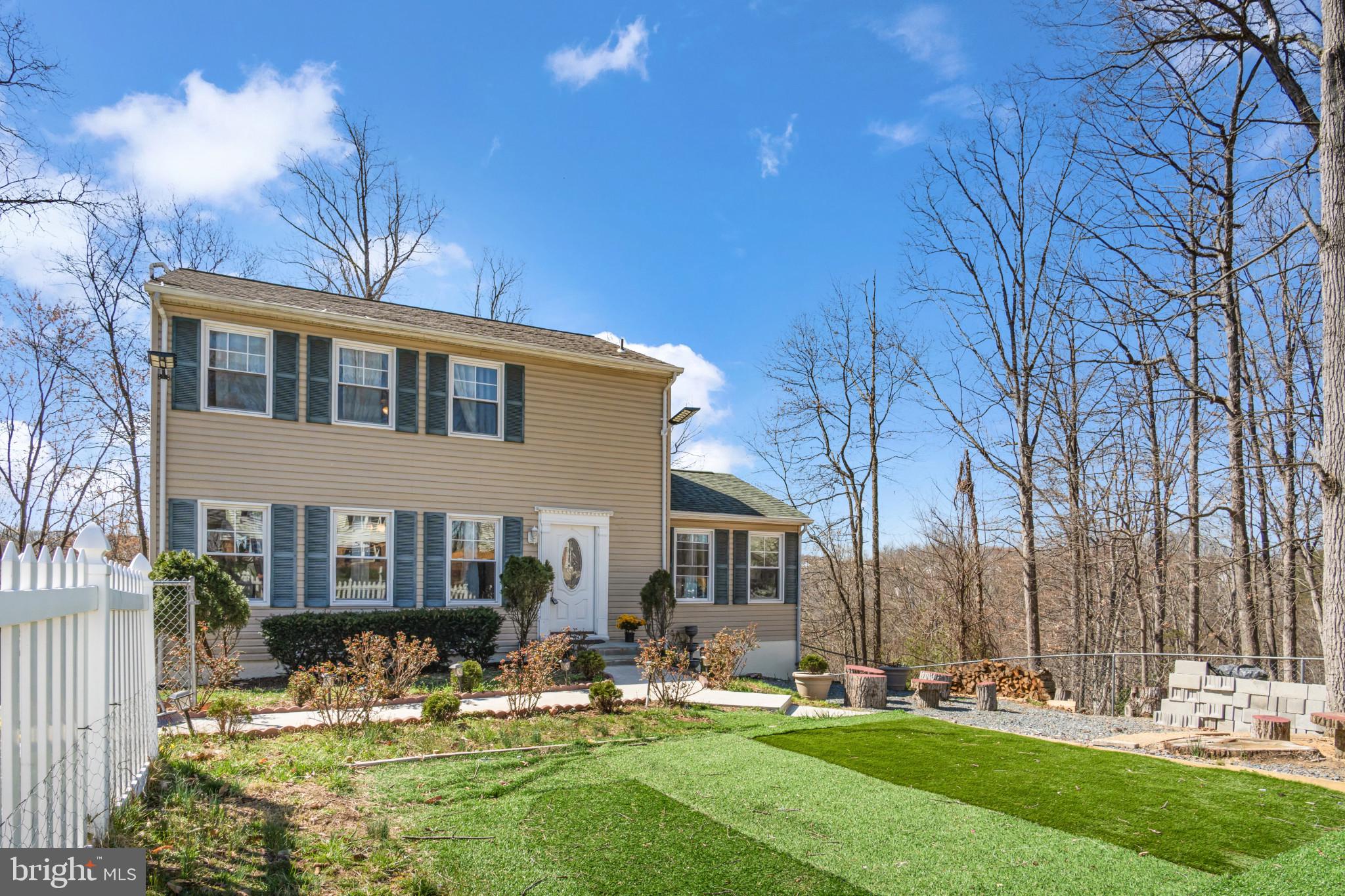 STAFFORD OAKS - Residential