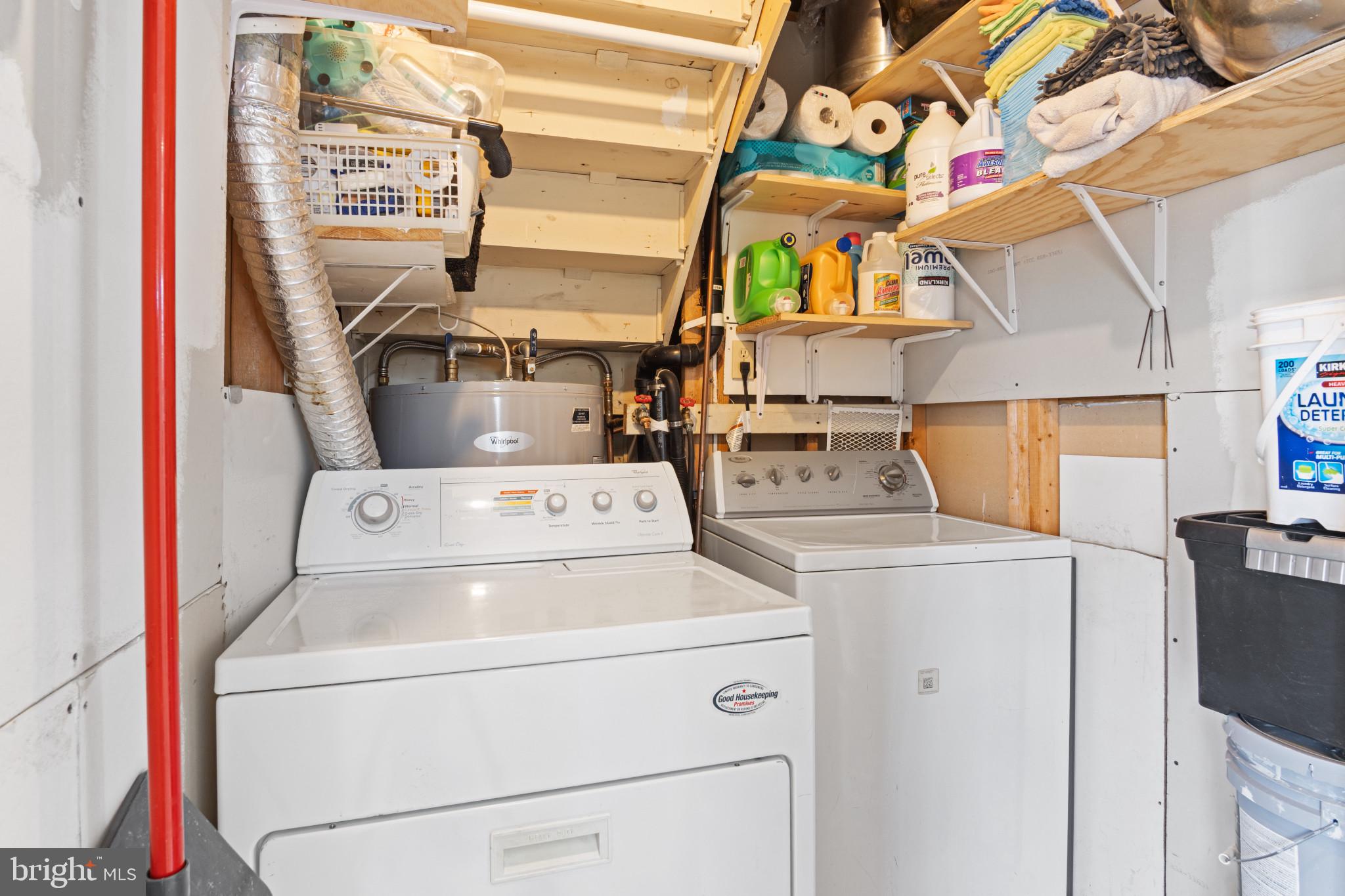 STAFFORD OAKS - Residential