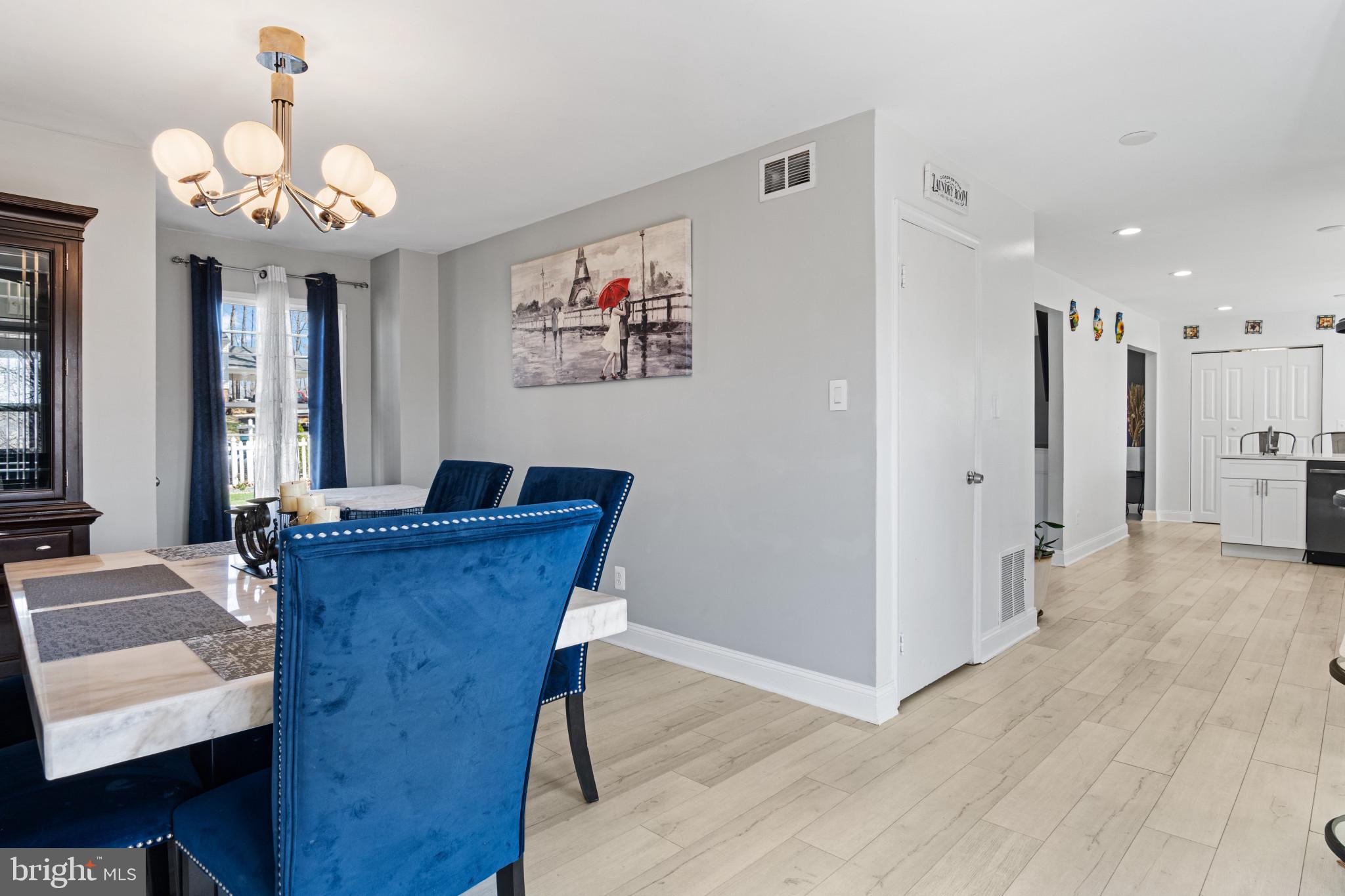 STAFFORD OAKS - Residential