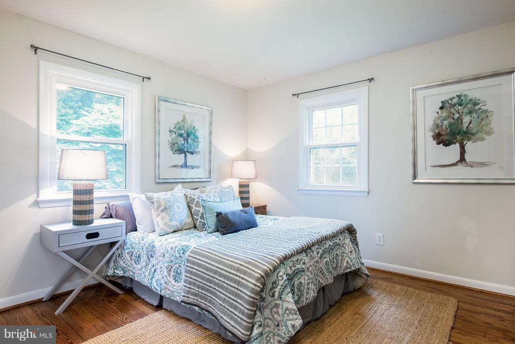 WOODLAWN MANOR - Residential