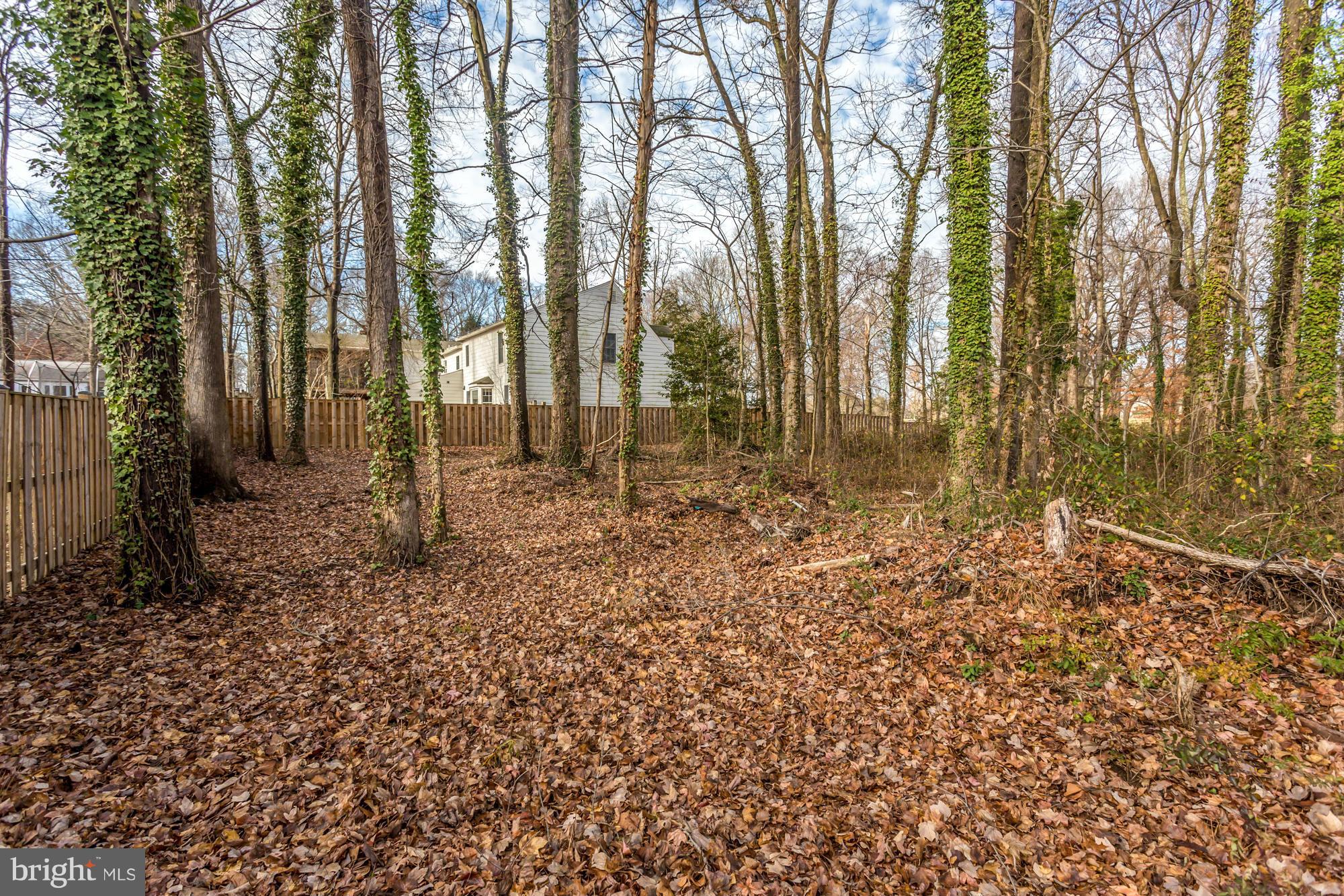 WOODLAWN MANOR - Residential