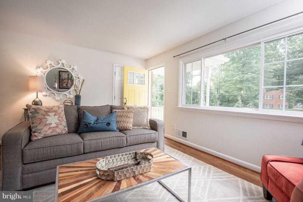 WOODLAWN MANOR - Residential