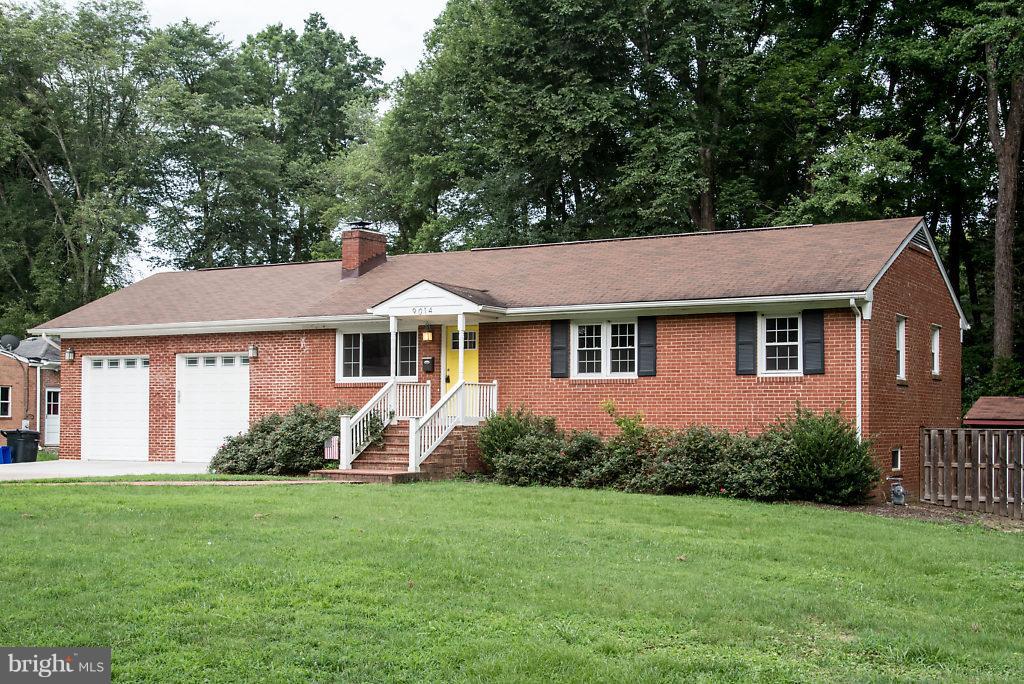 WOODLAWN MANOR - Residential