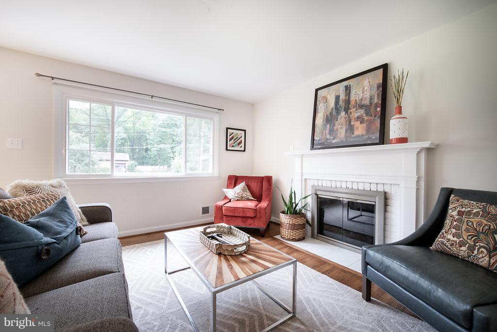 WOODLAWN MANOR - Residential