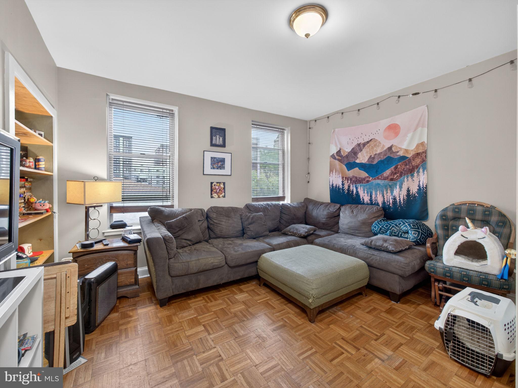 OLDE KENSINGTON - Residential