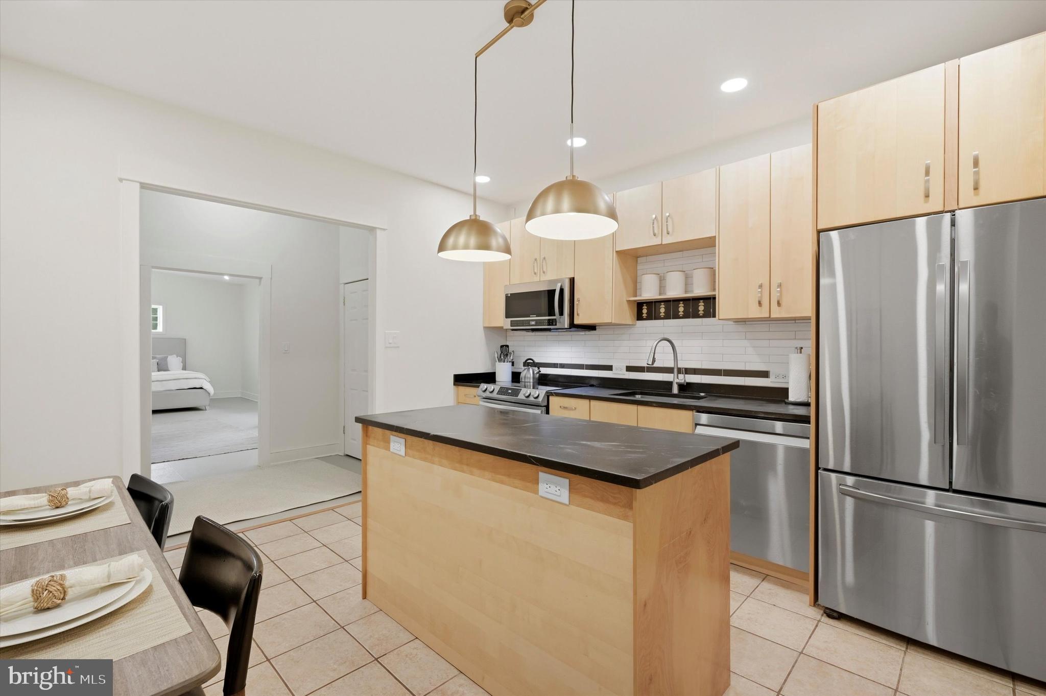 OLDE KENSINGTON - Residential