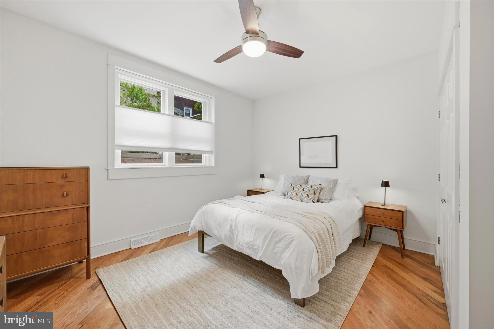 OLDE KENSINGTON - Residential