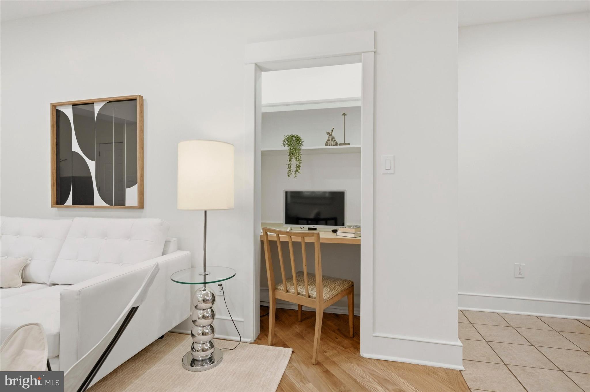 OLDE KENSINGTON - Residential