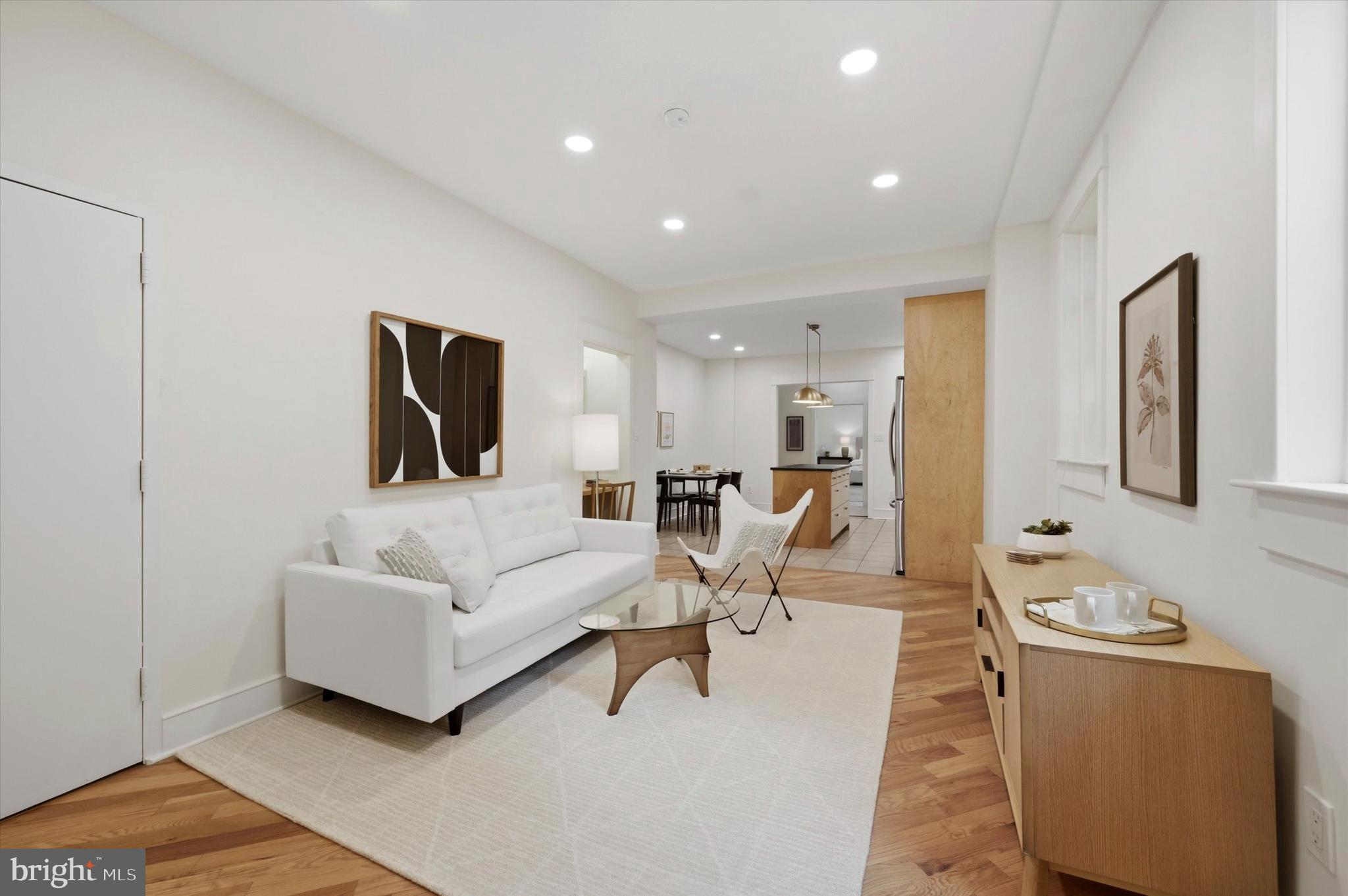OLDE KENSINGTON - Residential