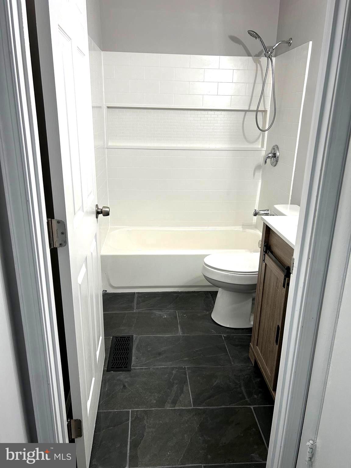 CARRINGTON - Residential