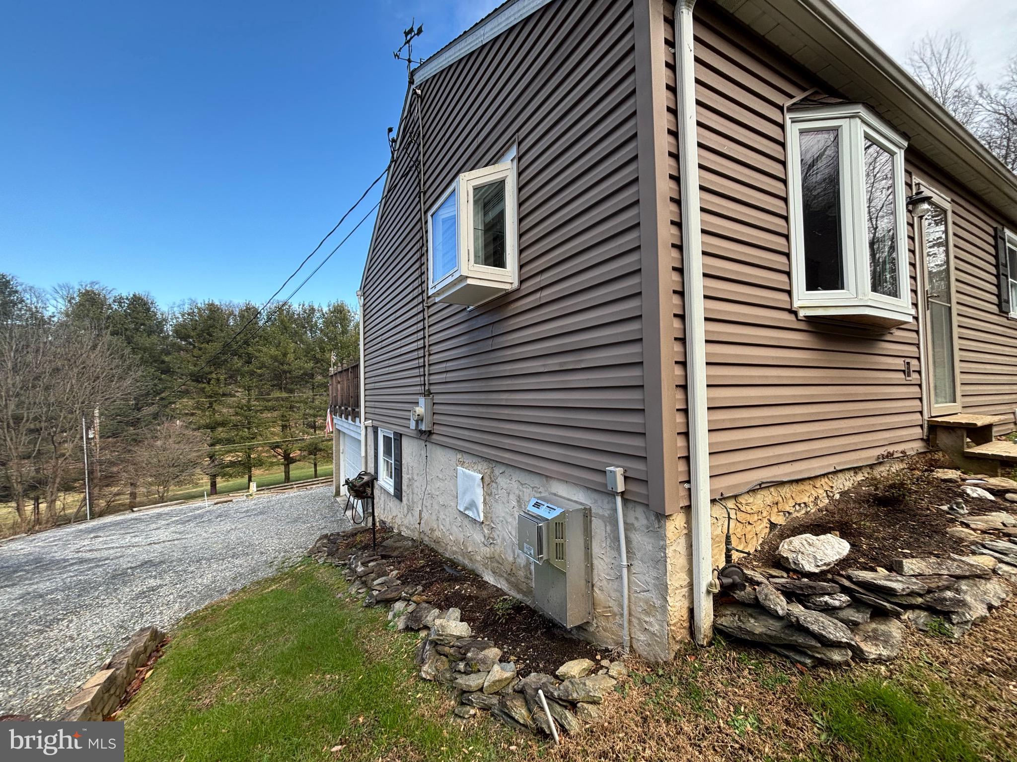 474 BRIDGE VALLEY ROAD