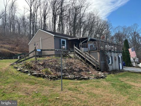 474 BRIDGE VALLEY ROAD PEQUEA PA 17565