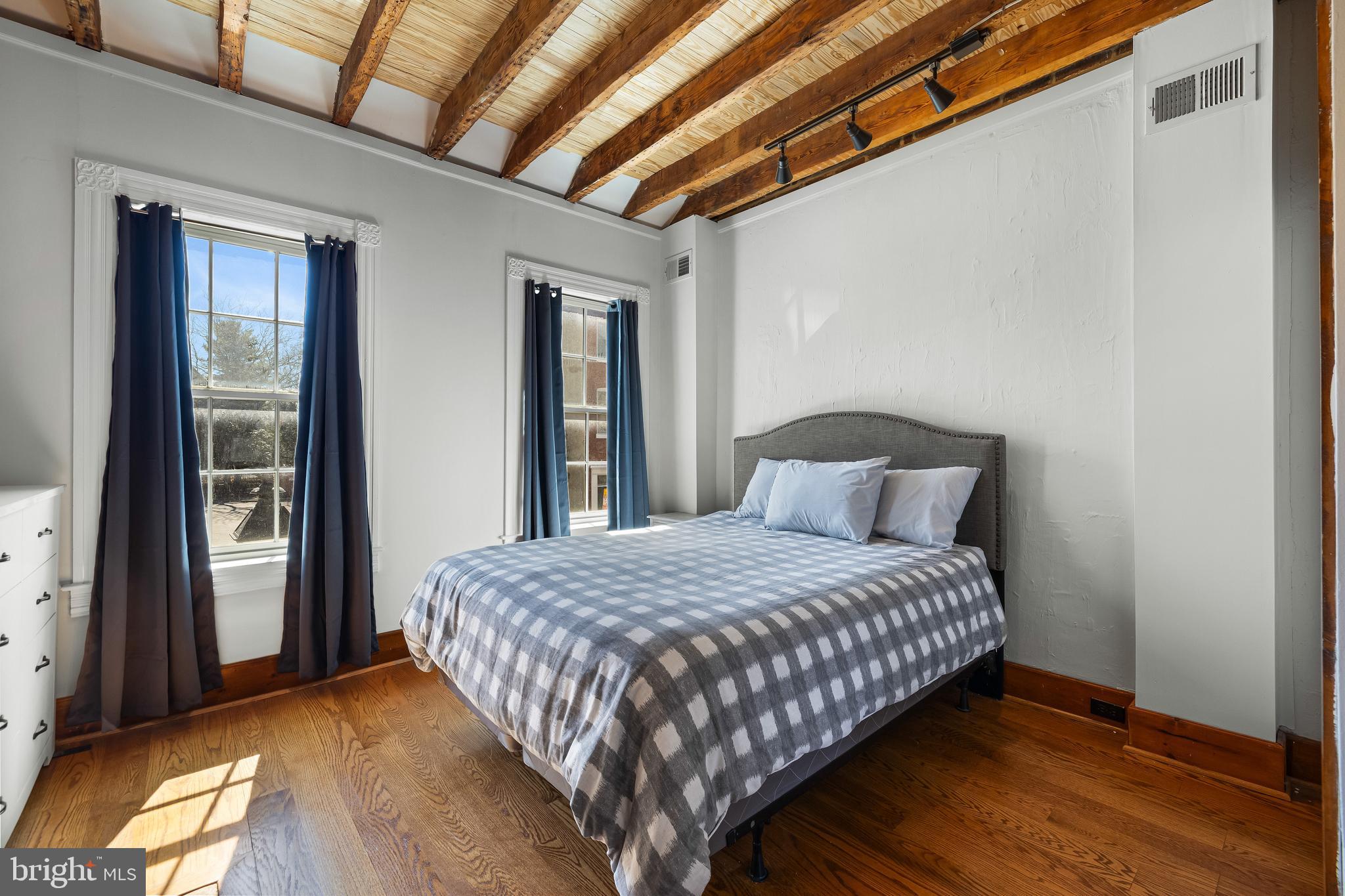 RIDGELY'S DELIGHT - Residential