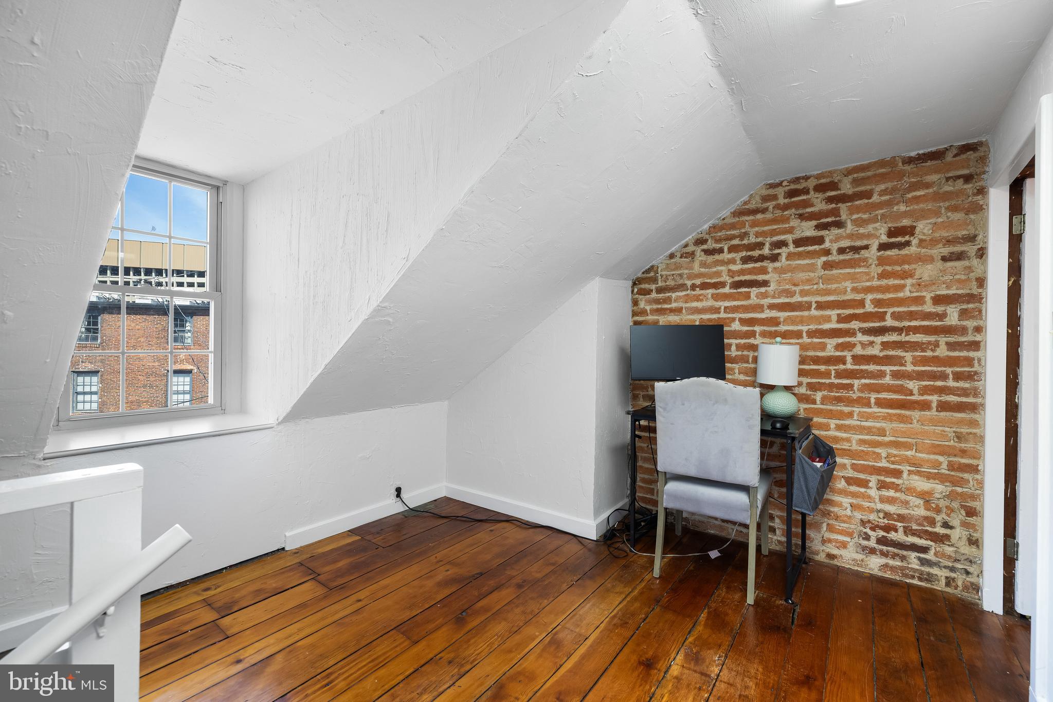 RIDGELY'S DELIGHT - Residential