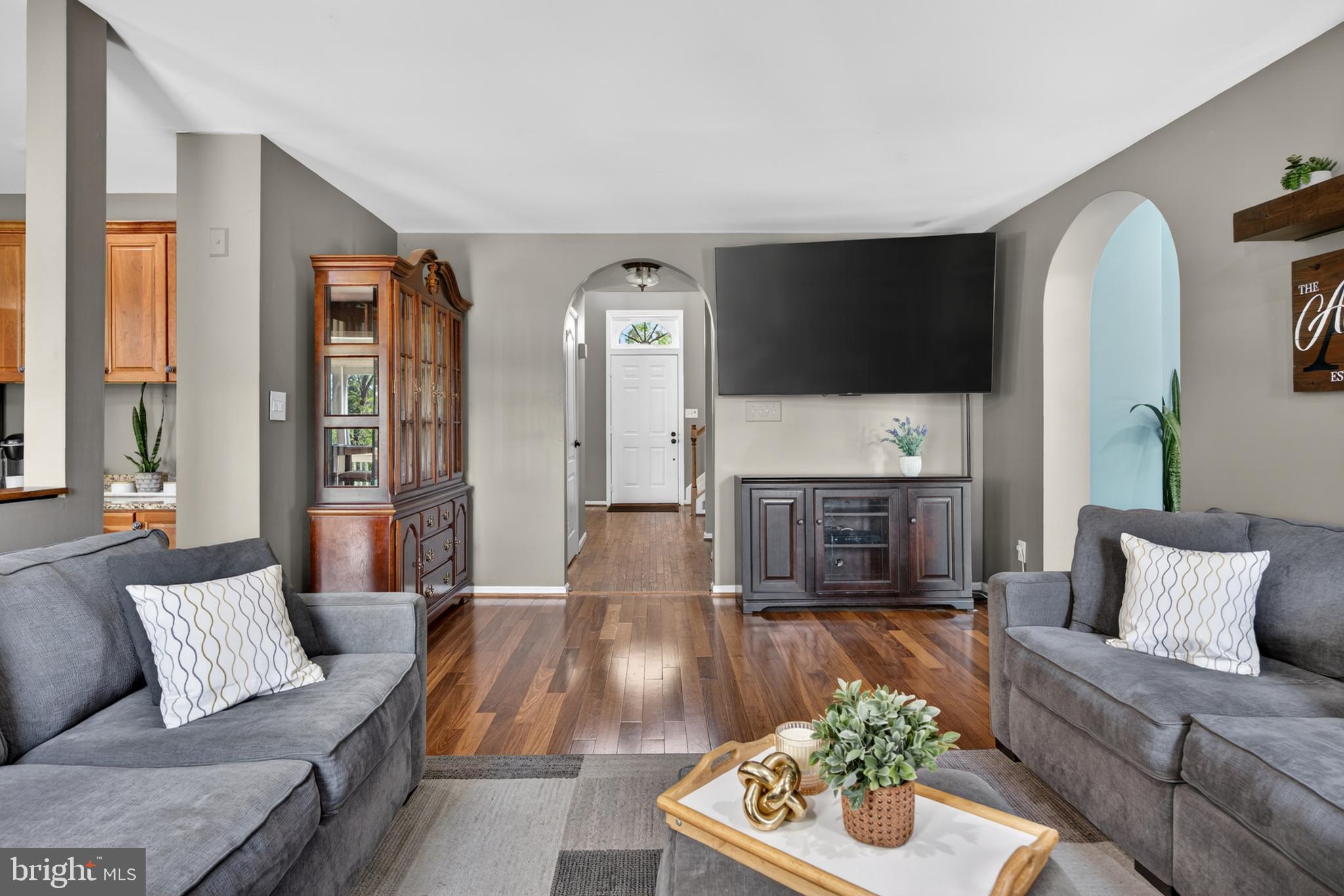 PARADISE HILL - Residential