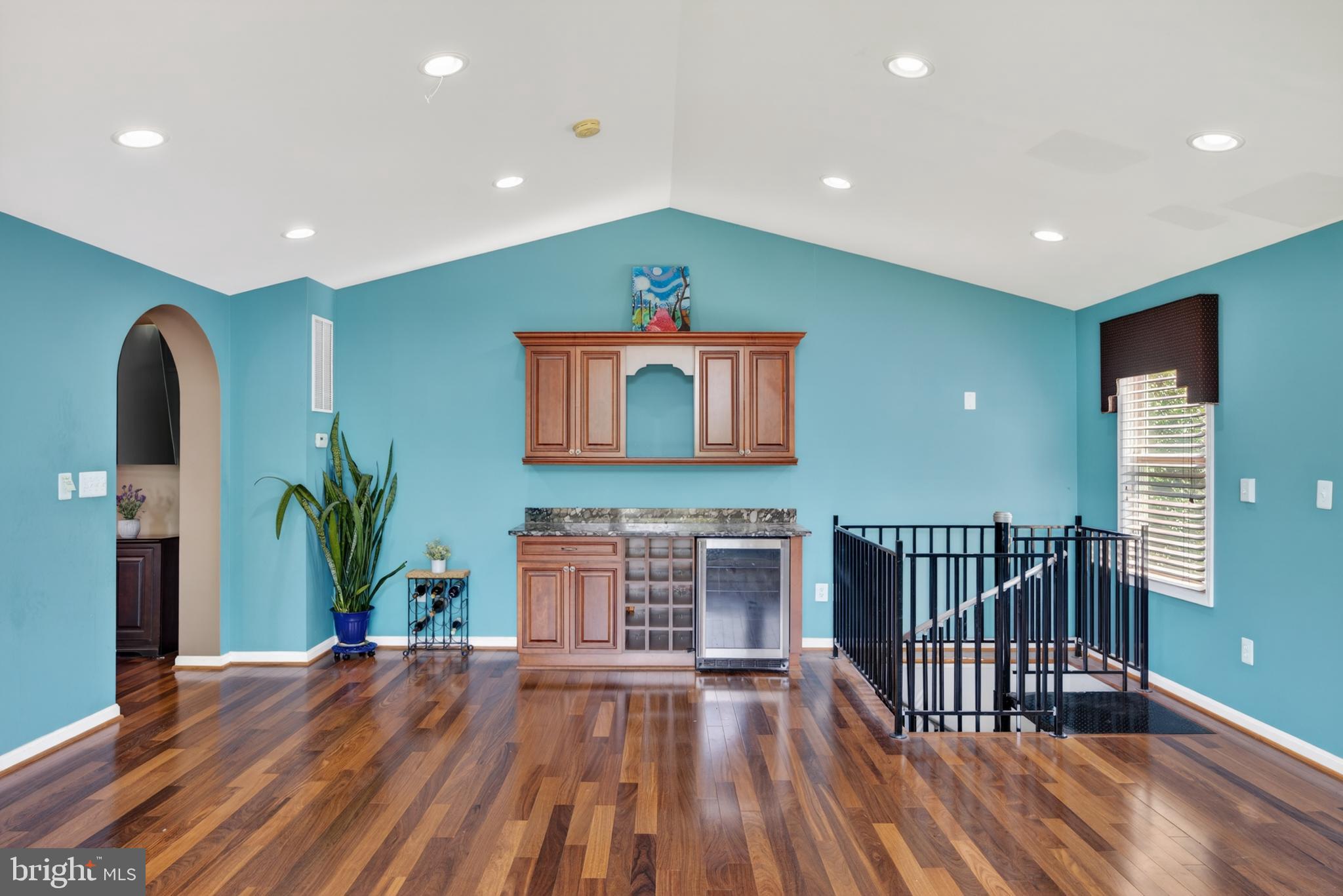 PARADISE HILL - Residential