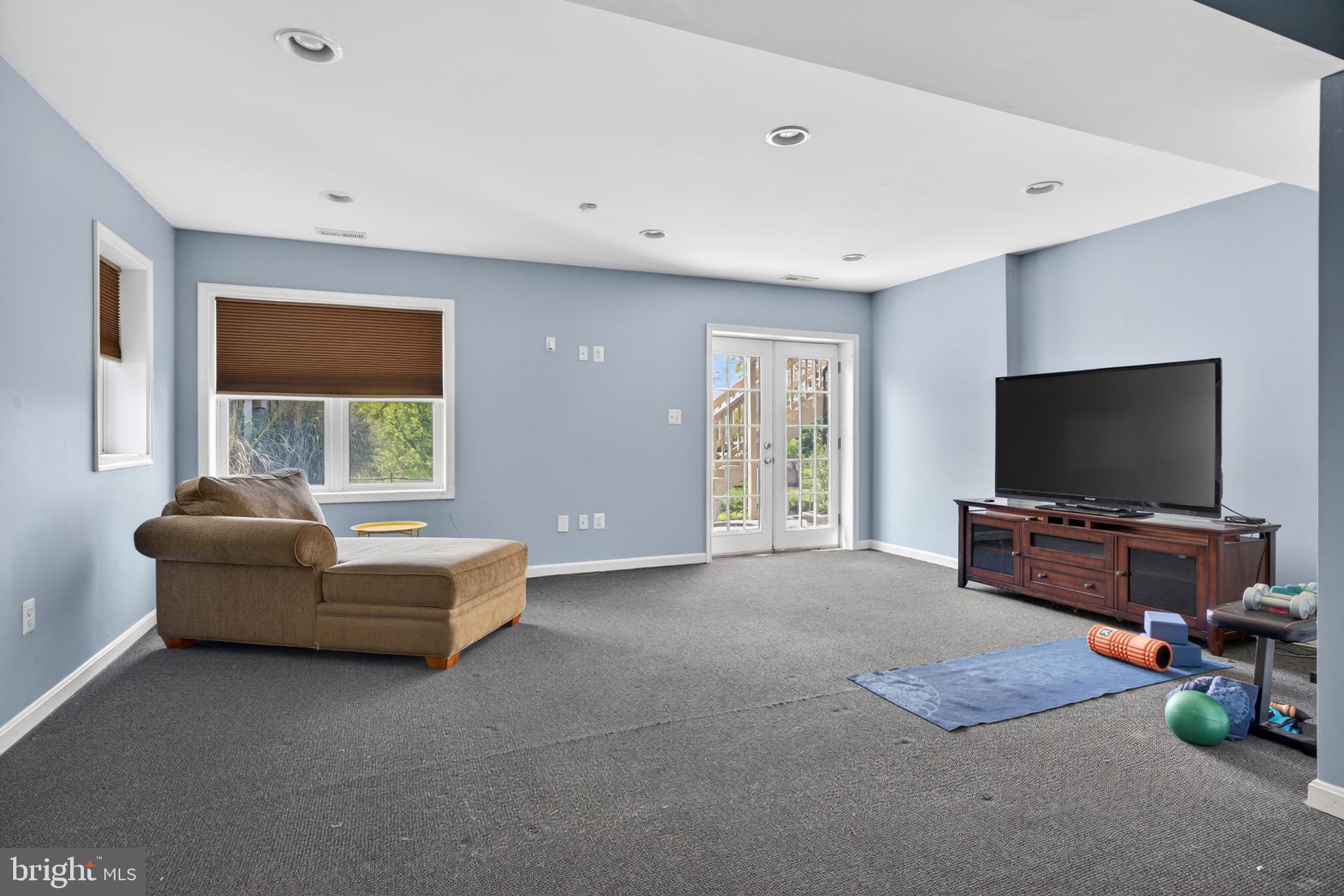 PARADISE HILL - Residential