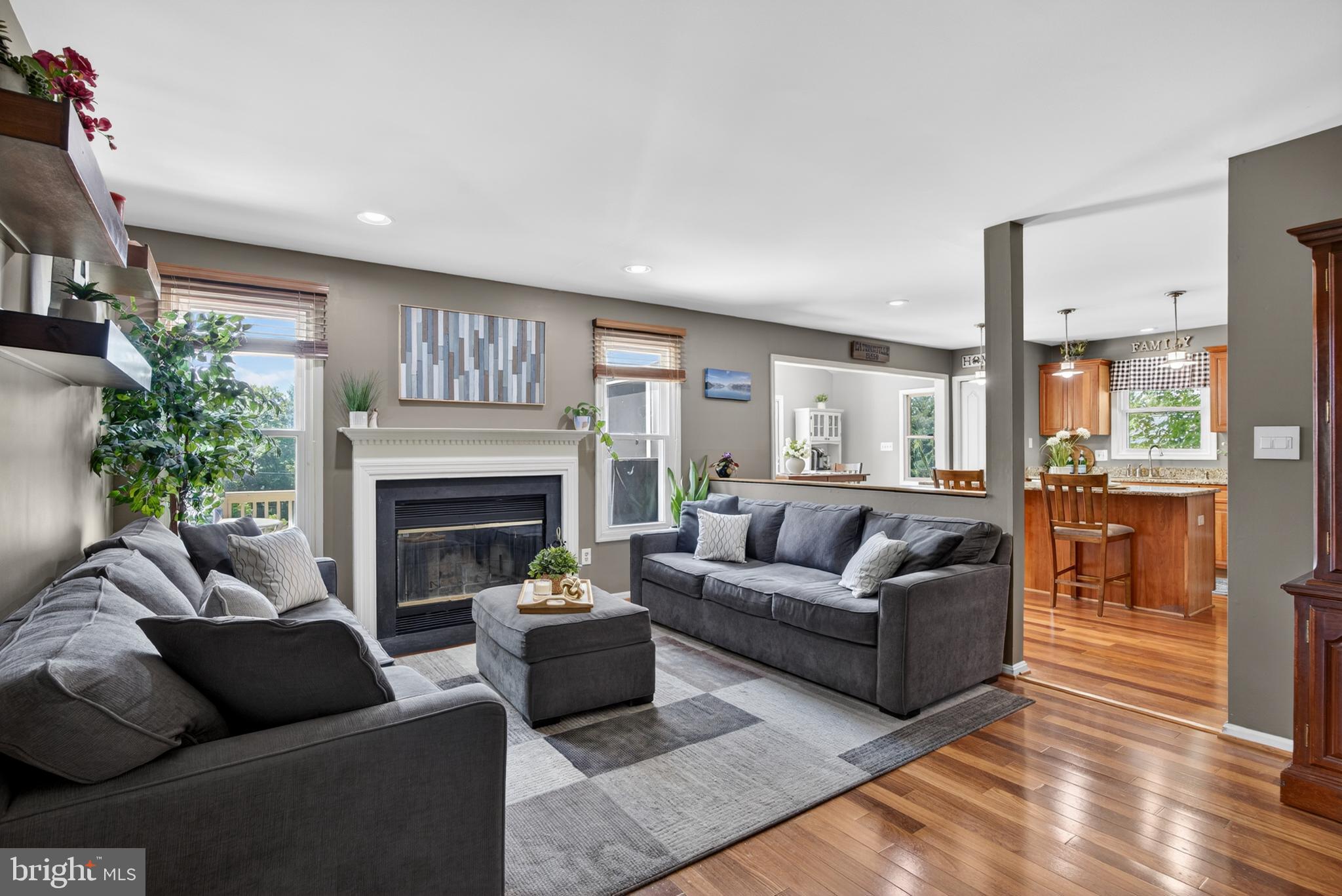 PARADISE HILL - Residential