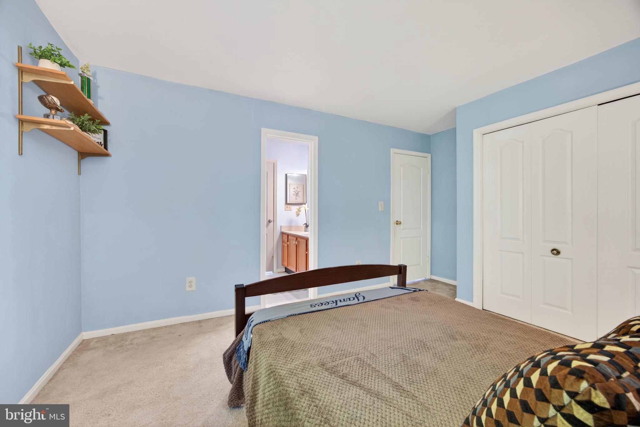 PARADISE HILL - Residential