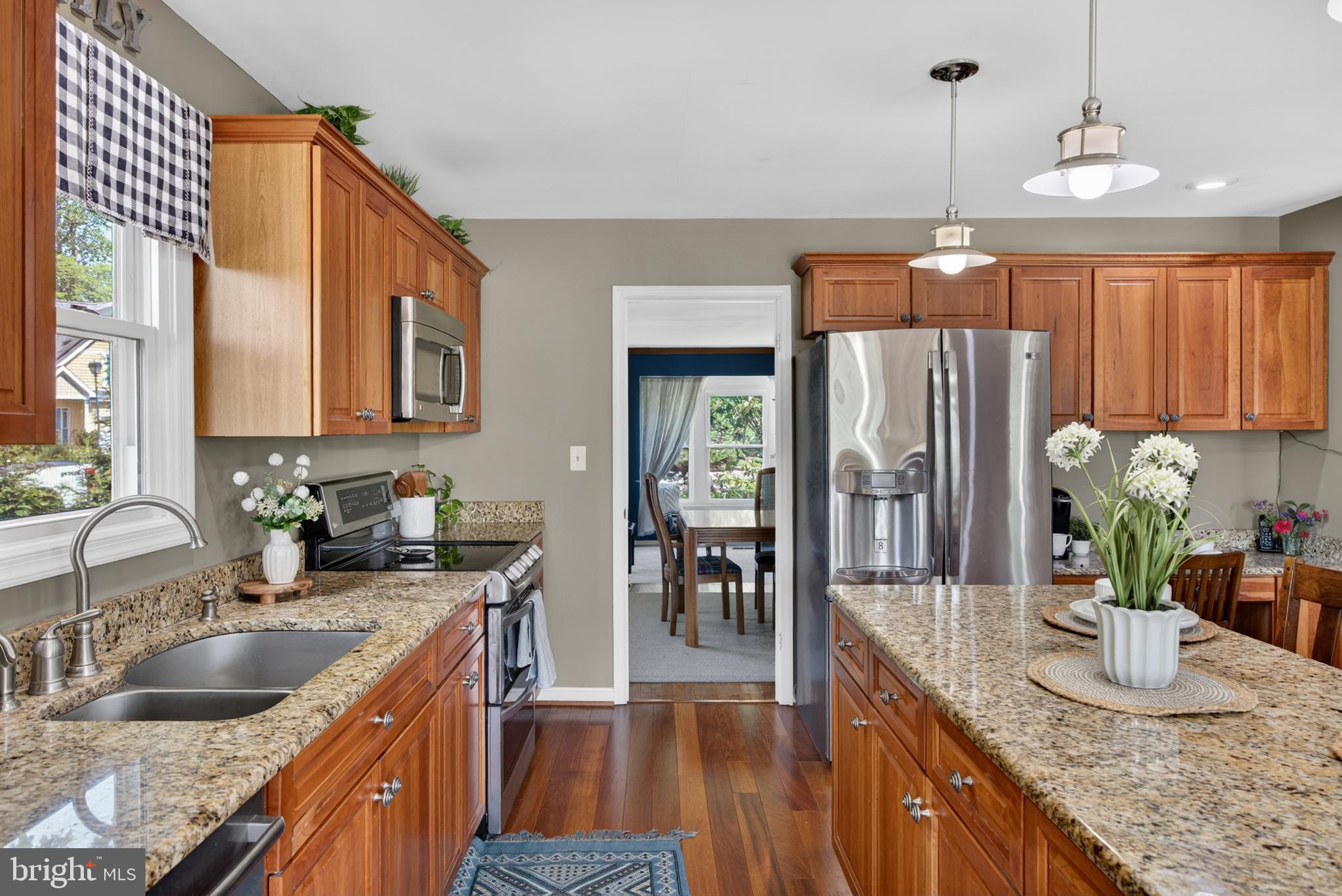 PARADISE HILL - Residential