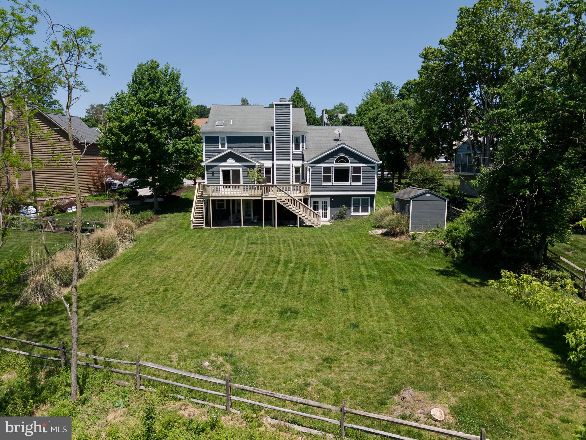 PARADISE HILL - Residential