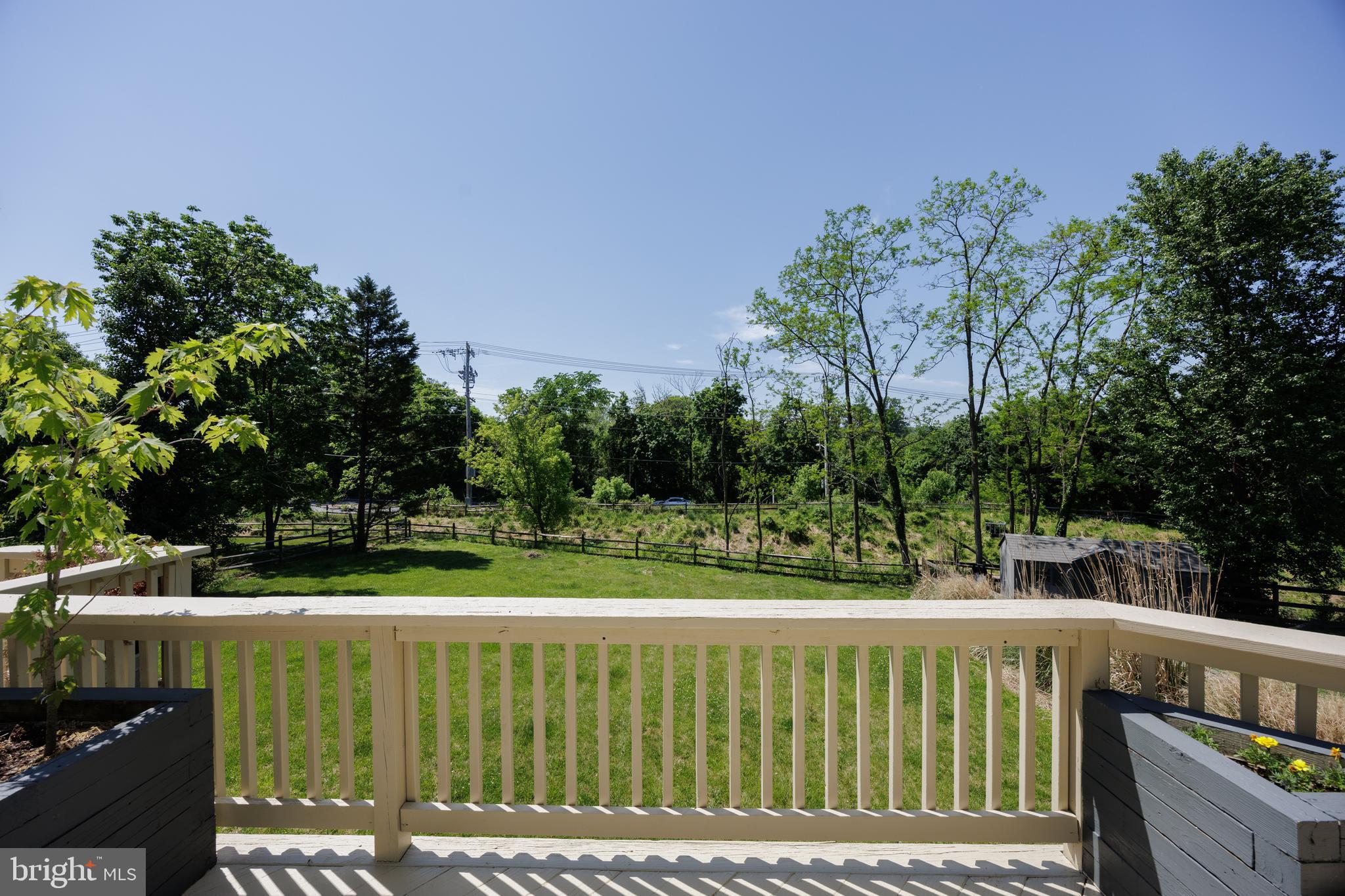 PARADISE HILL - Residential
