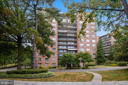 3900 WATSON PLACE NW B - G3G WASHINGTON DC 20016