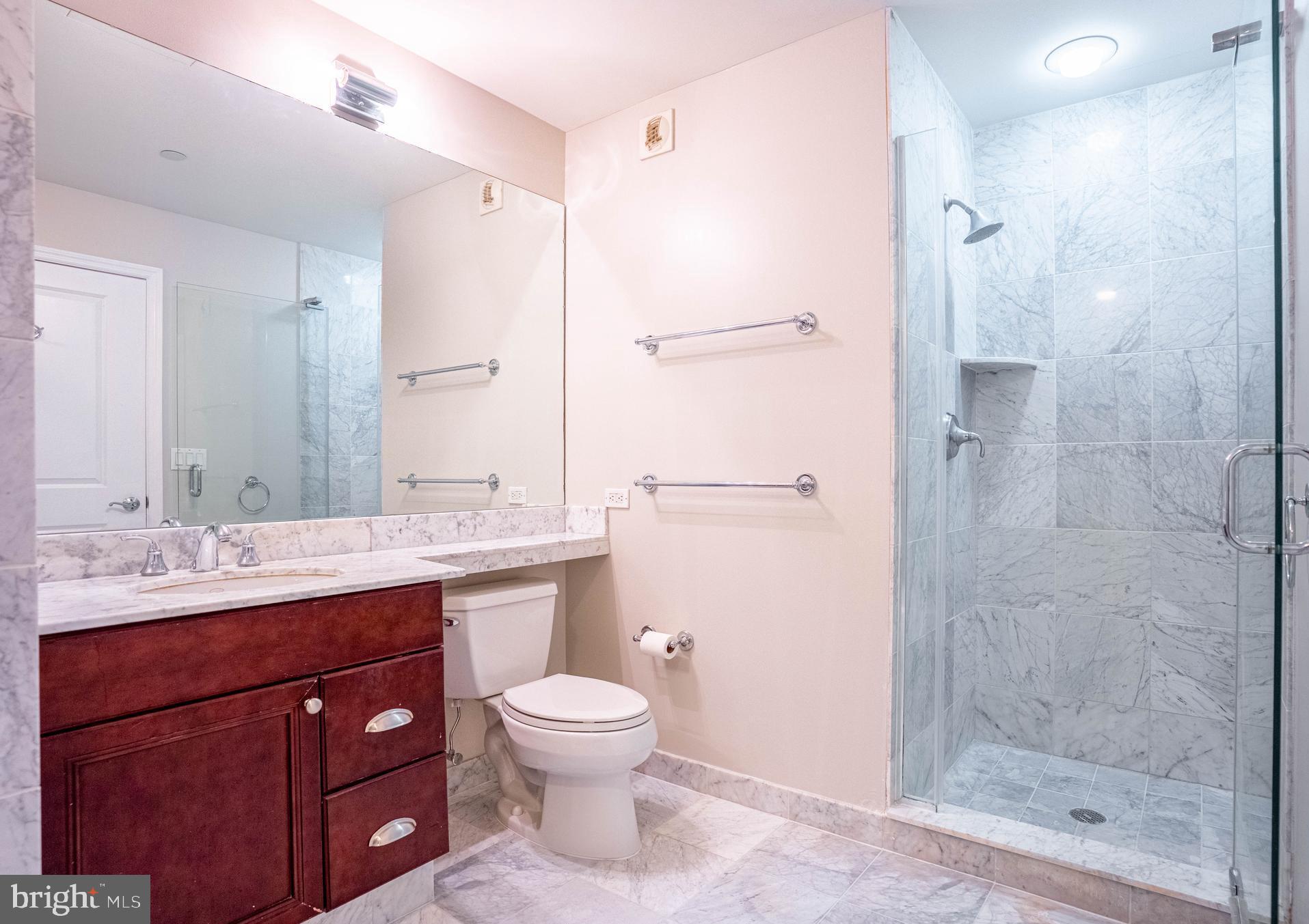 AVENUE OF THE ARTS - Residential