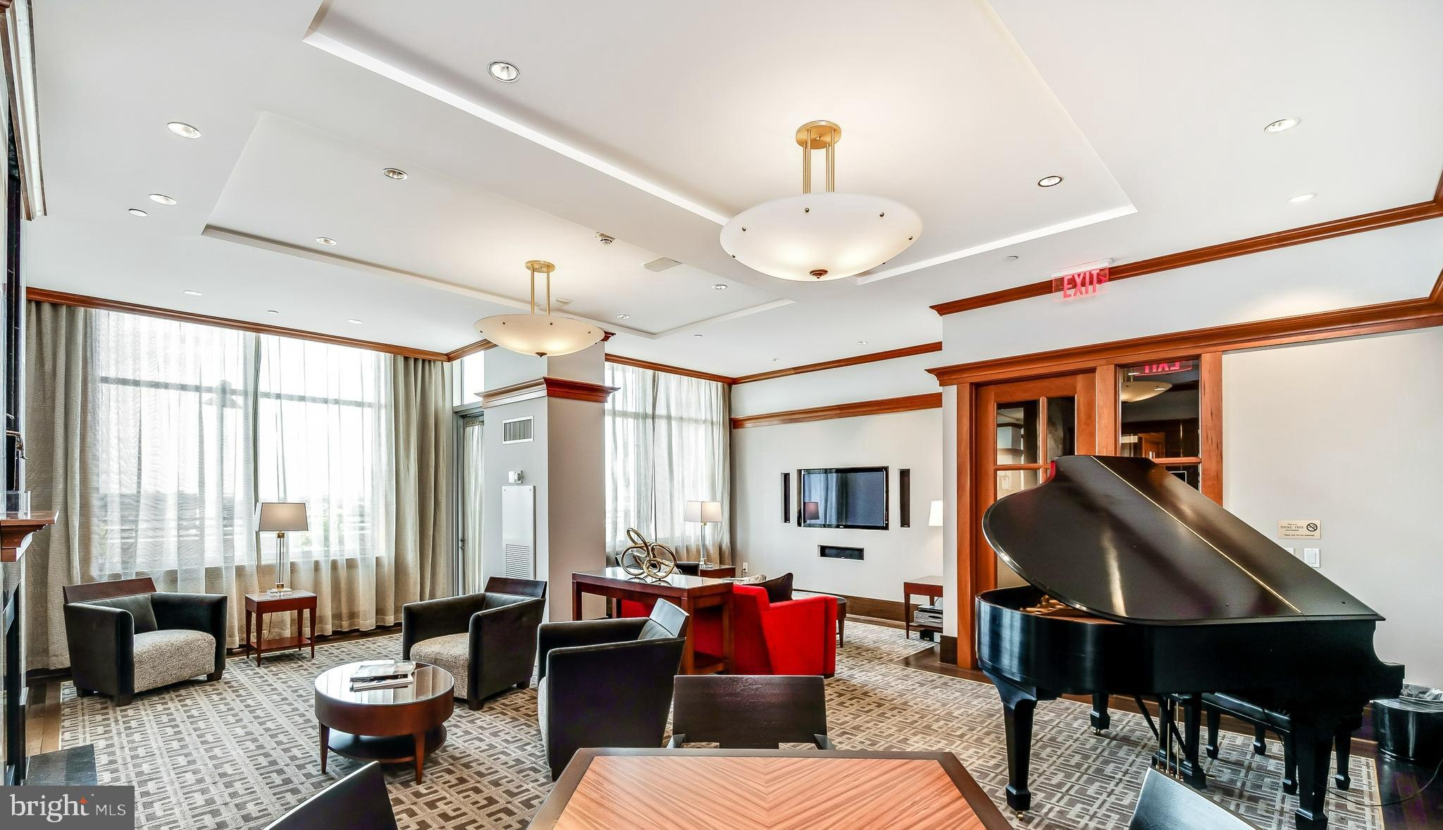 AVENUE OF THE ARTS - Residential